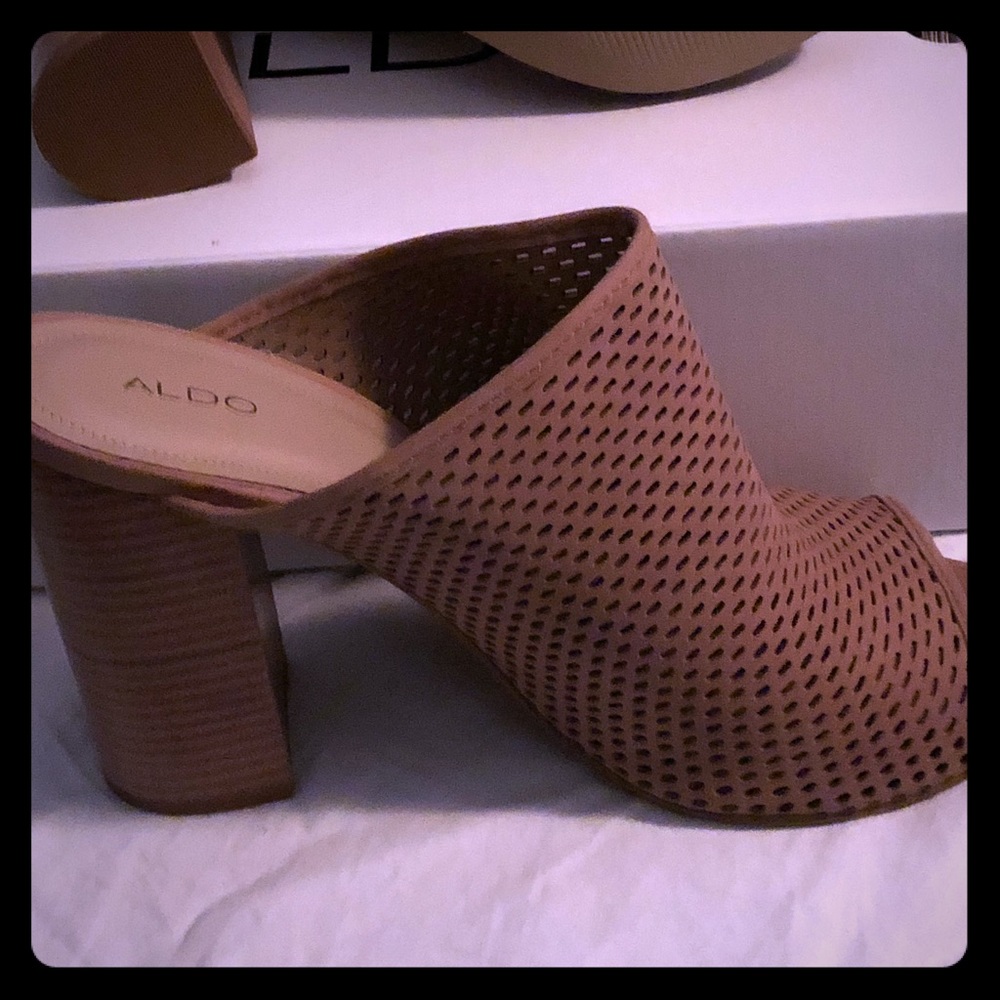ALDO heel 🔥🔥🔥🔥 size 11